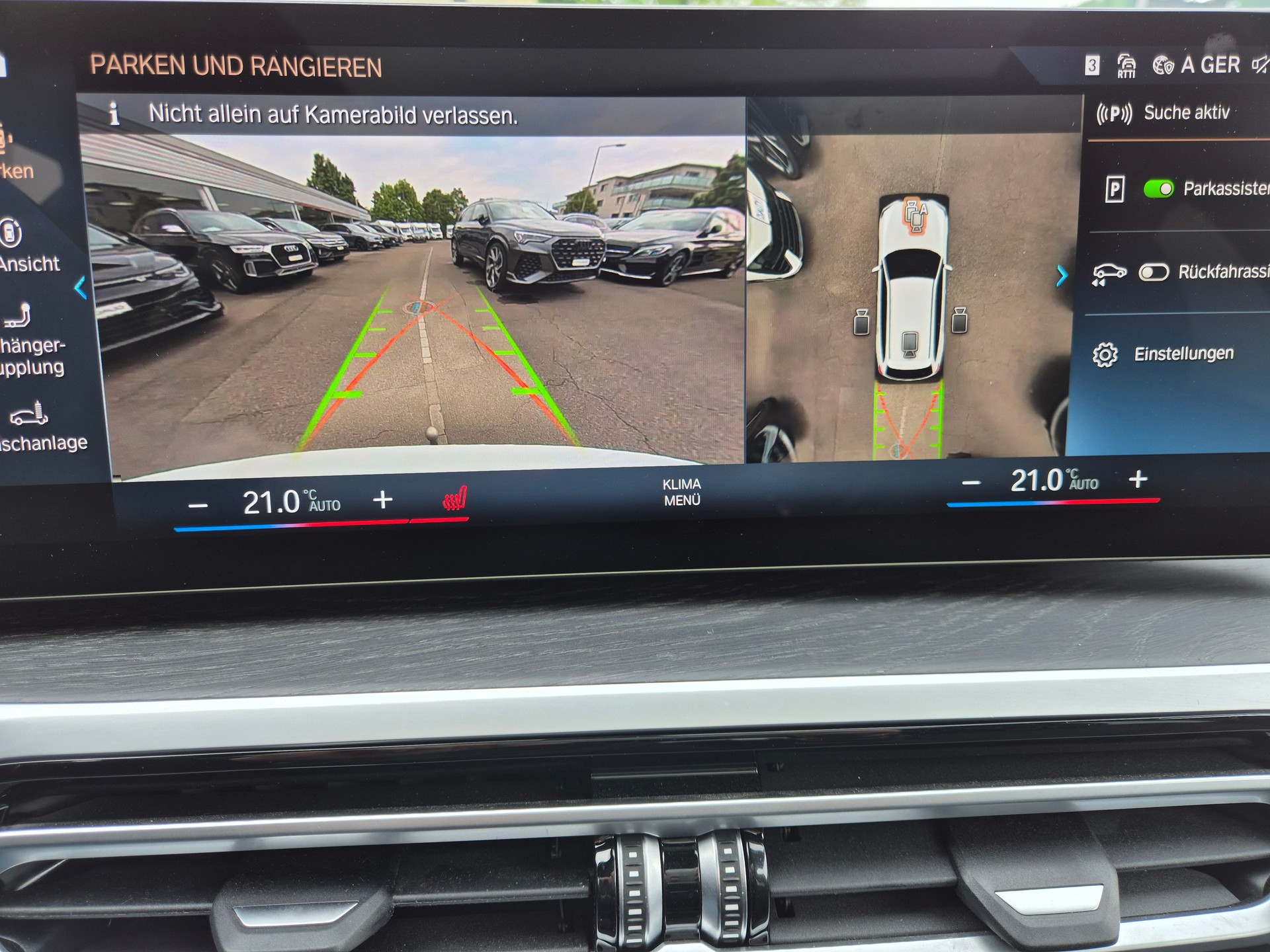 BMW 330i Touring xDrive Steptronic M Sport Pro-image-24