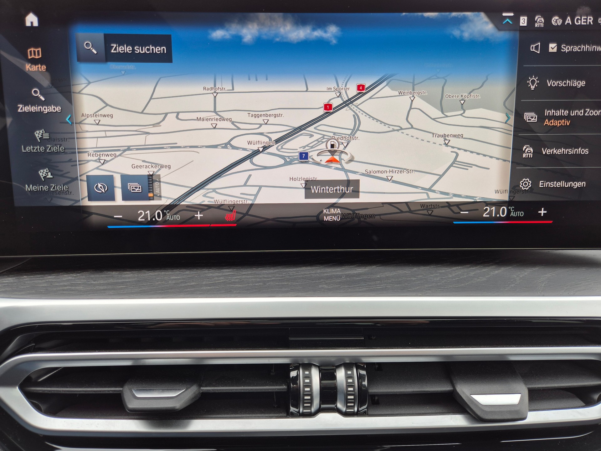 BMW 330i Touring xDrive Steptronic M Sport Pro-image-25