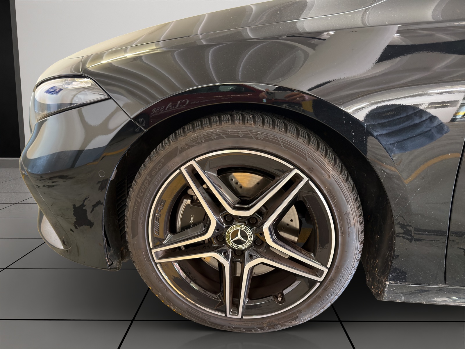 Image MERCEDES-BENZ A-220 A 220 4Matic 8G-DCT