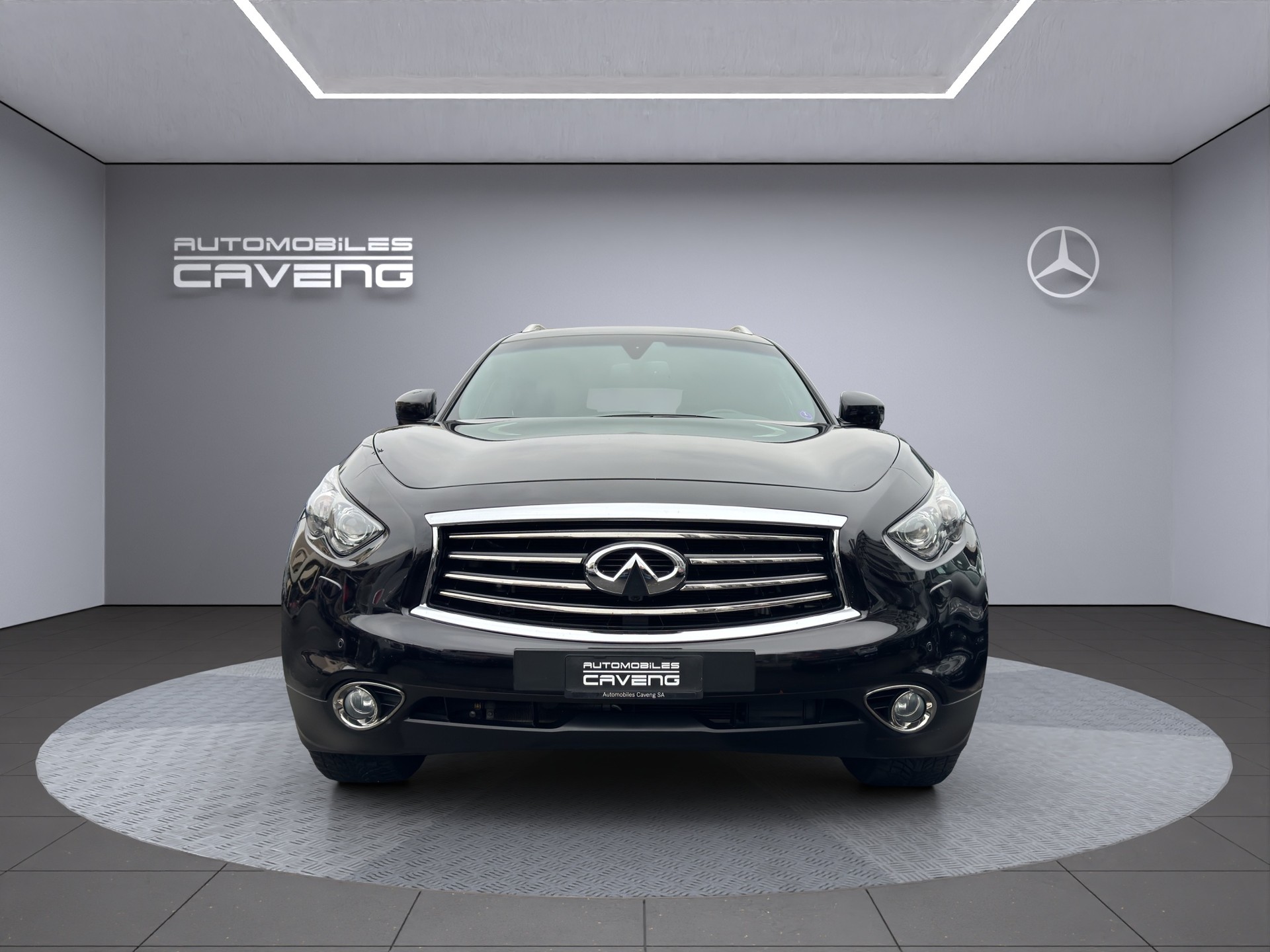 INFINITI QX70 3.7 S Premium AWD Automatic-image-7