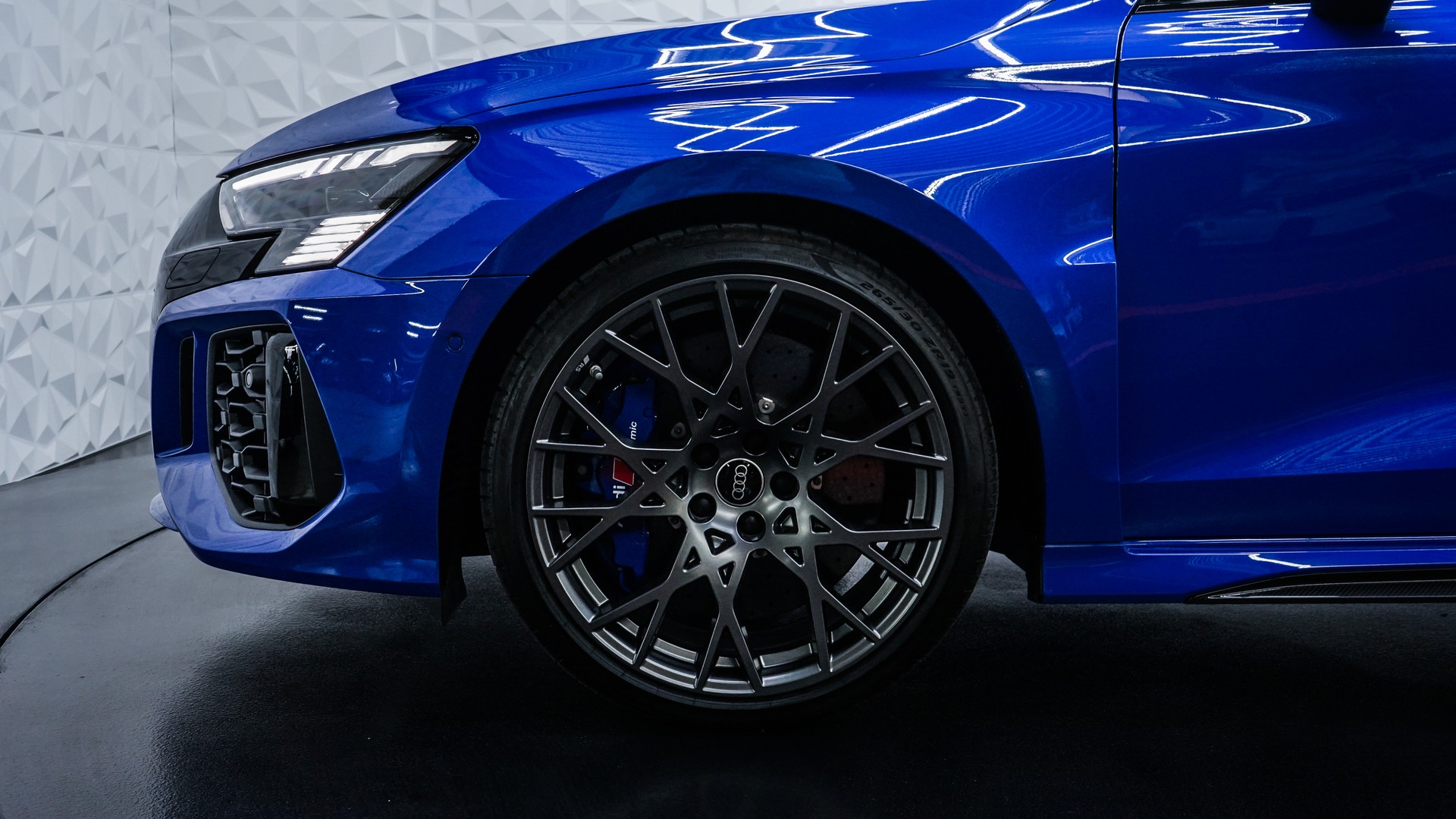 AUDI RS3 Limousine 2.5 TSI Performance quattro-image-5