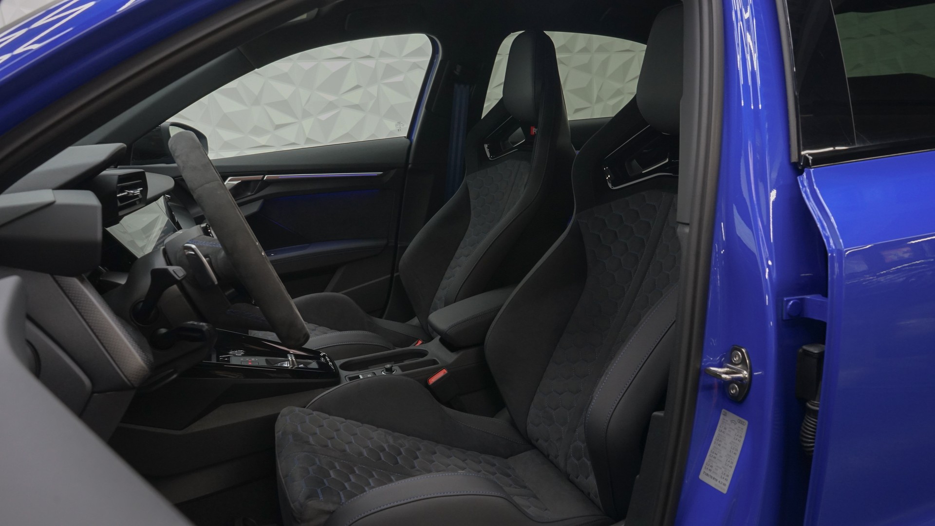 AUDI RS3 Limousine 2.5 TSI Performance quattro-image-14