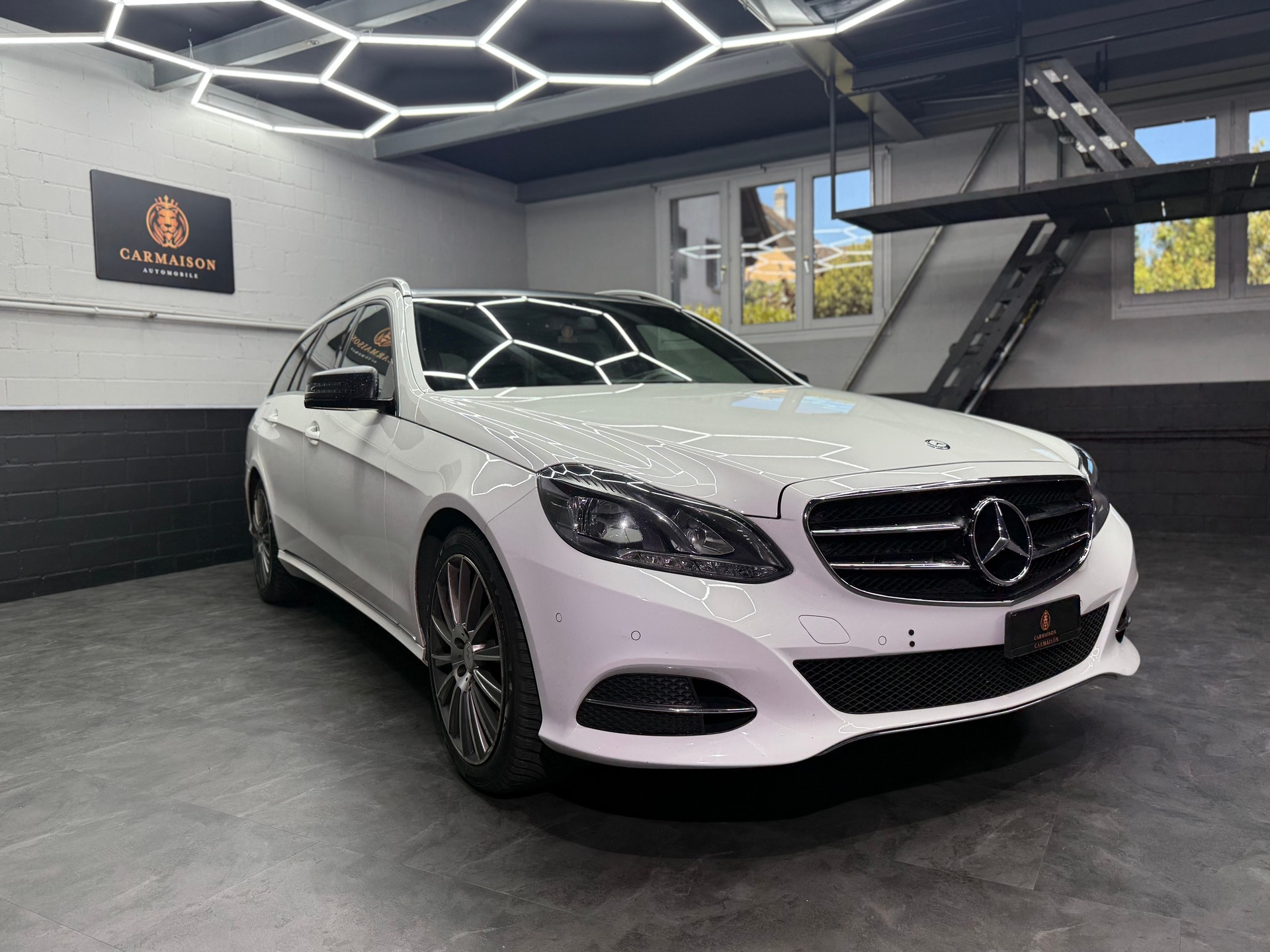 MERCEDES-BENZ E 200 CDI BlueEfficiency Elégance