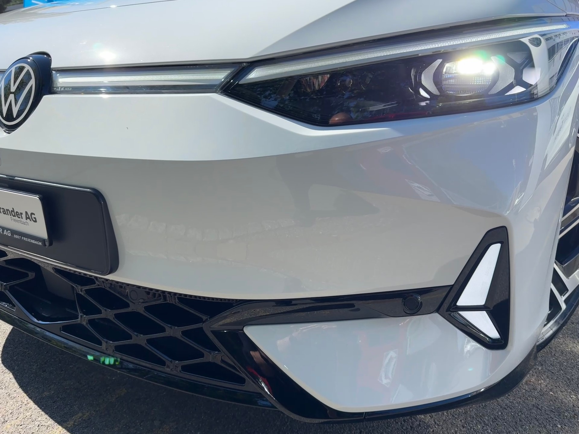 VW ID.7 Tourer GTX 340PS 86 kWh GTX United 4 Motion-showroom-element-2