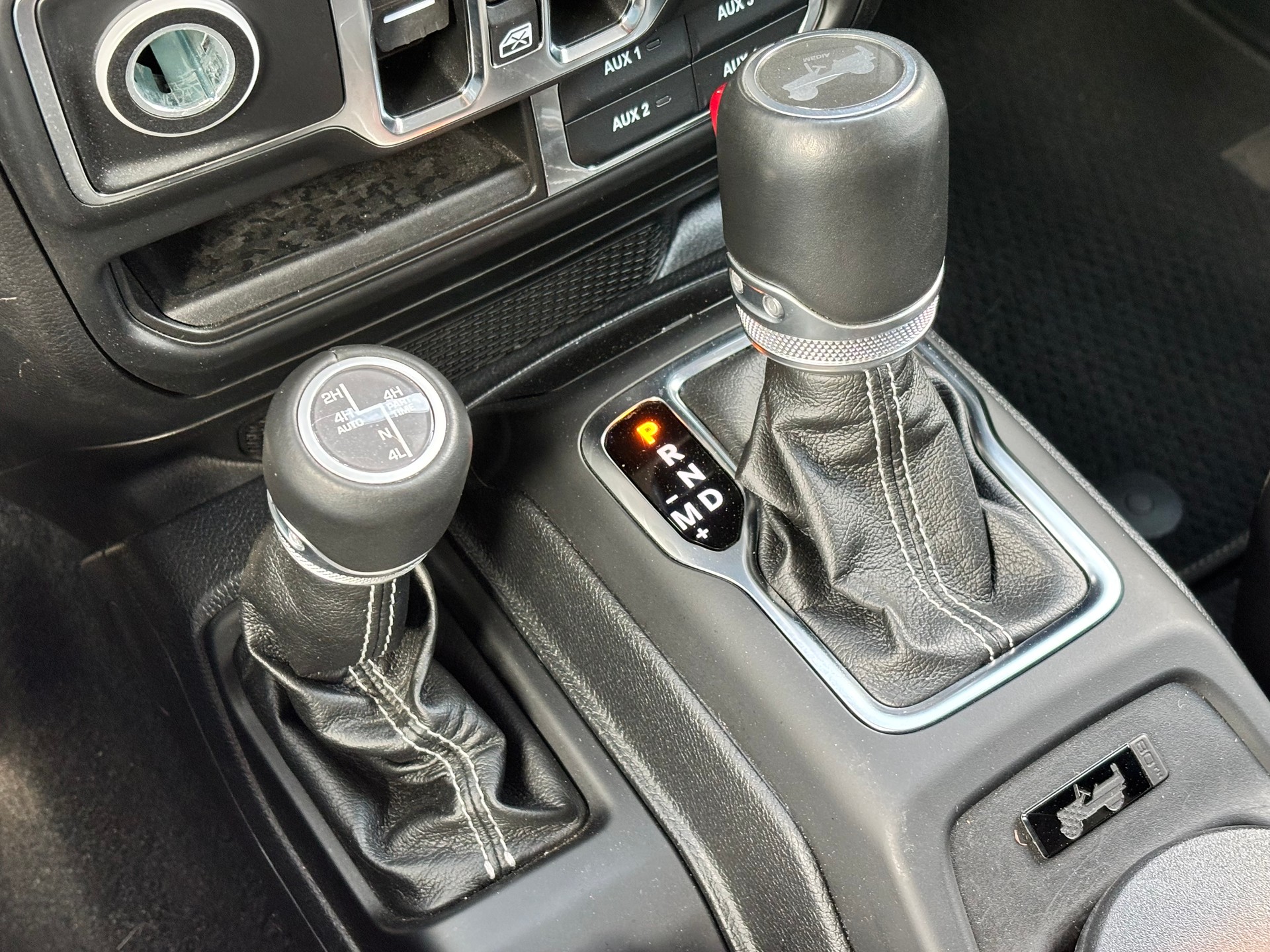 JEEP Wrangler 2.0 PHEV Unlimited 80th Anniversary Automatic-image-27