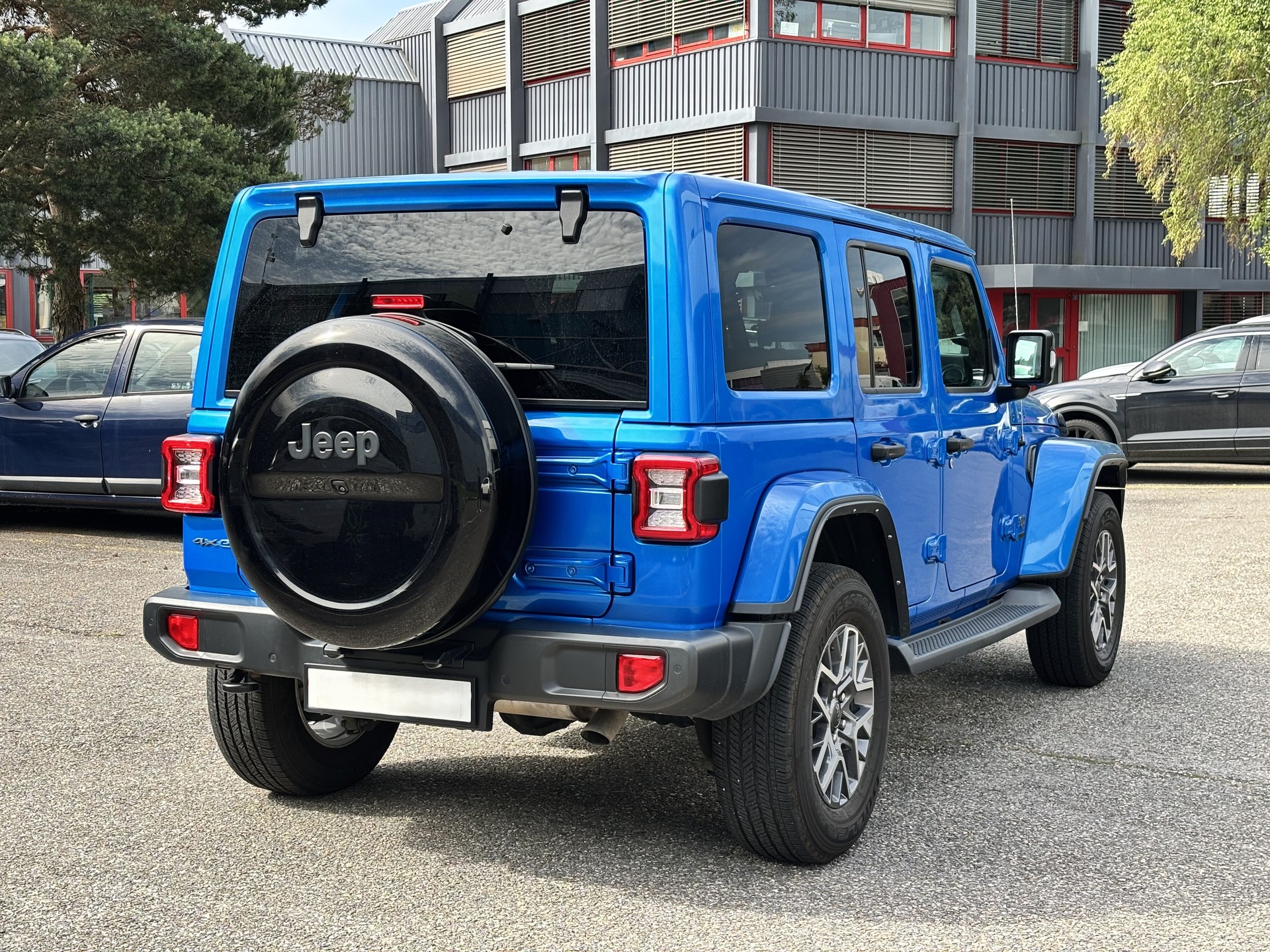 JEEP Wrangler 2.0 PHEV Unlimited 80th Anniversary Automatic-image-7