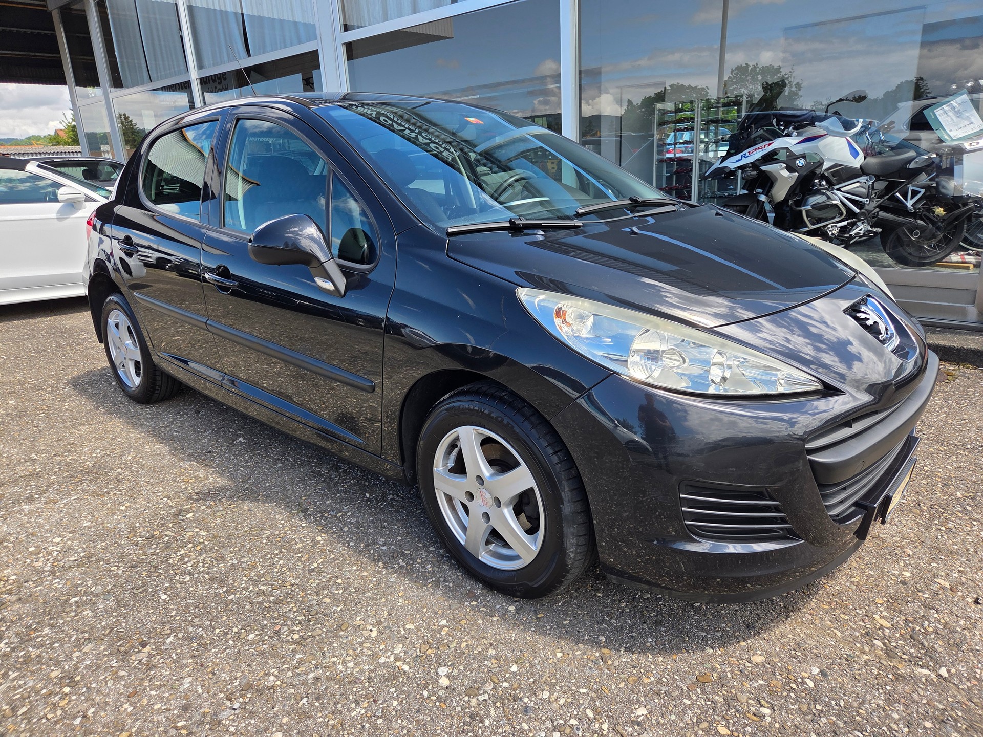 PEUGEOT 207 1.4 16V Trendy Clim