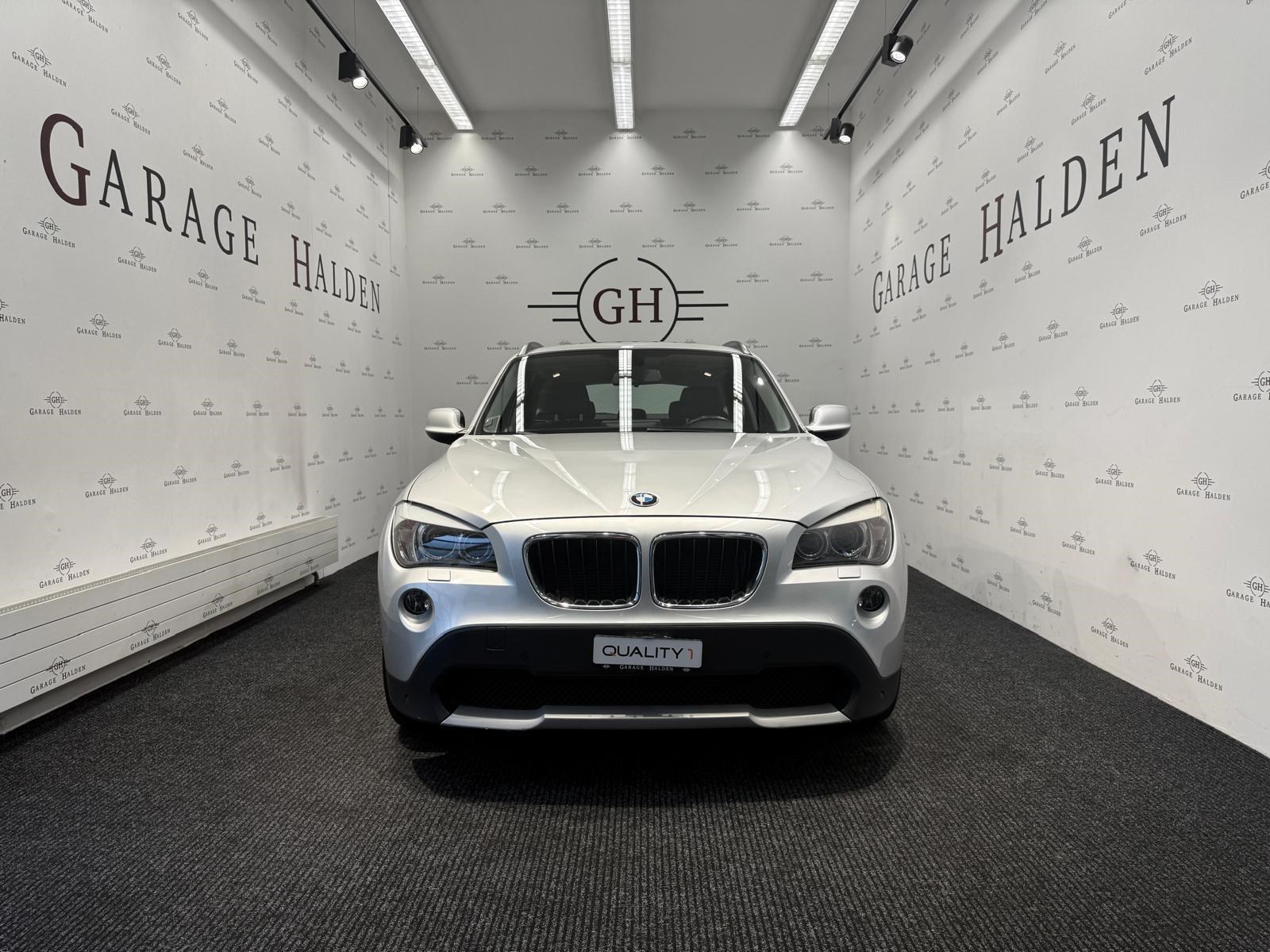BMW X1 23d xDrive-showroom-element-1