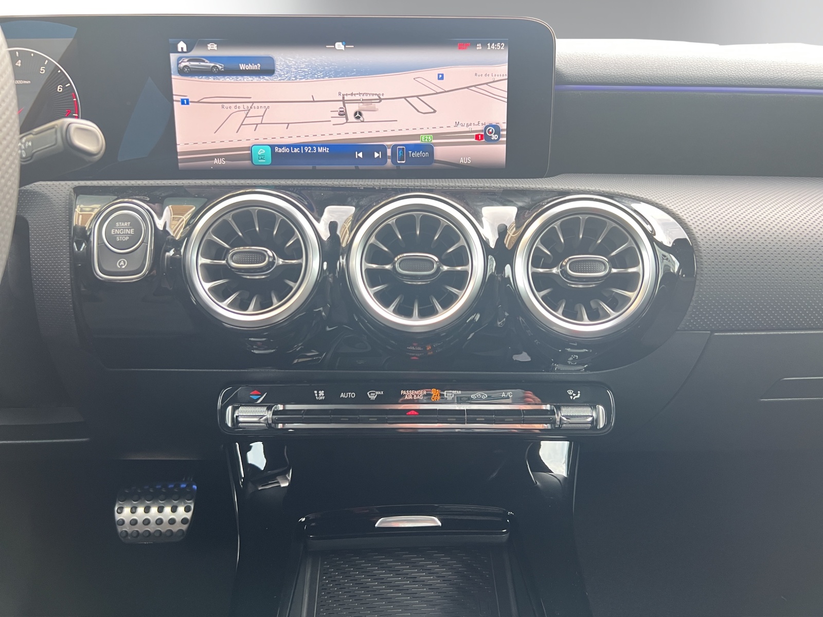 Image MERCEDES-BENZ A-200 A 200 Night Star 7G-DCT