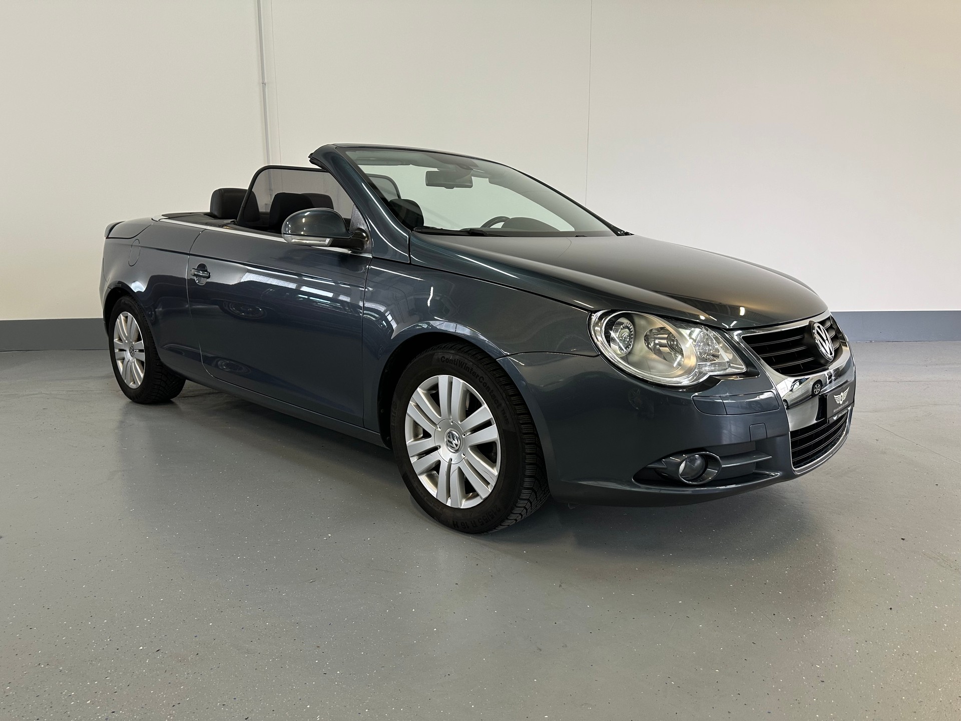 VW Eos 2.0 TDI-showroom-element-2
