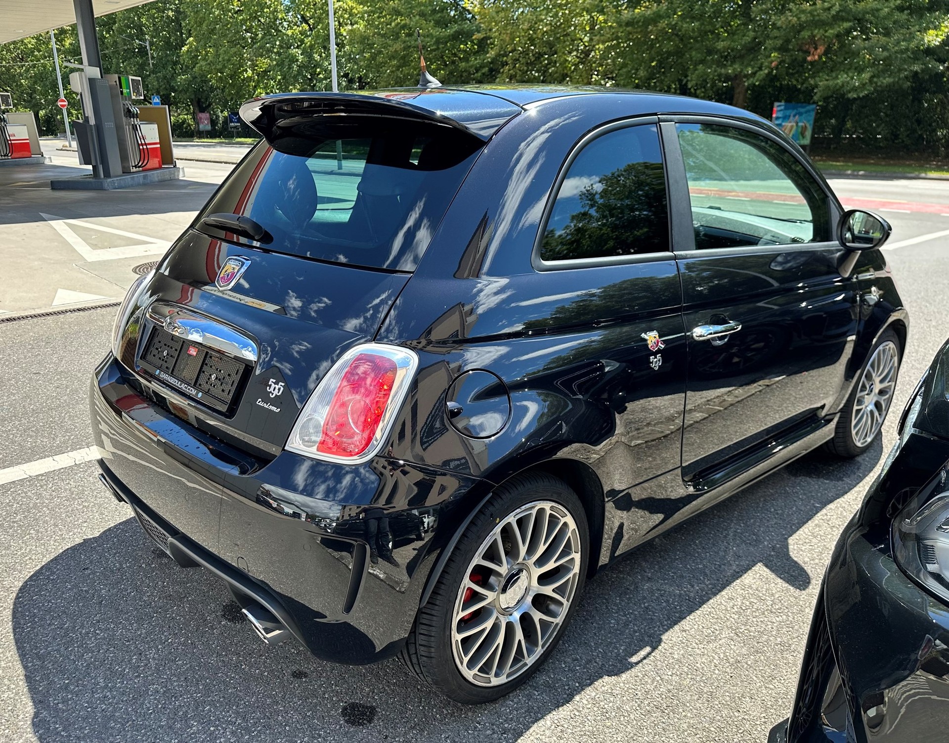FIAT 595 1.4 16V Turbo Abarth Turismo-image-3