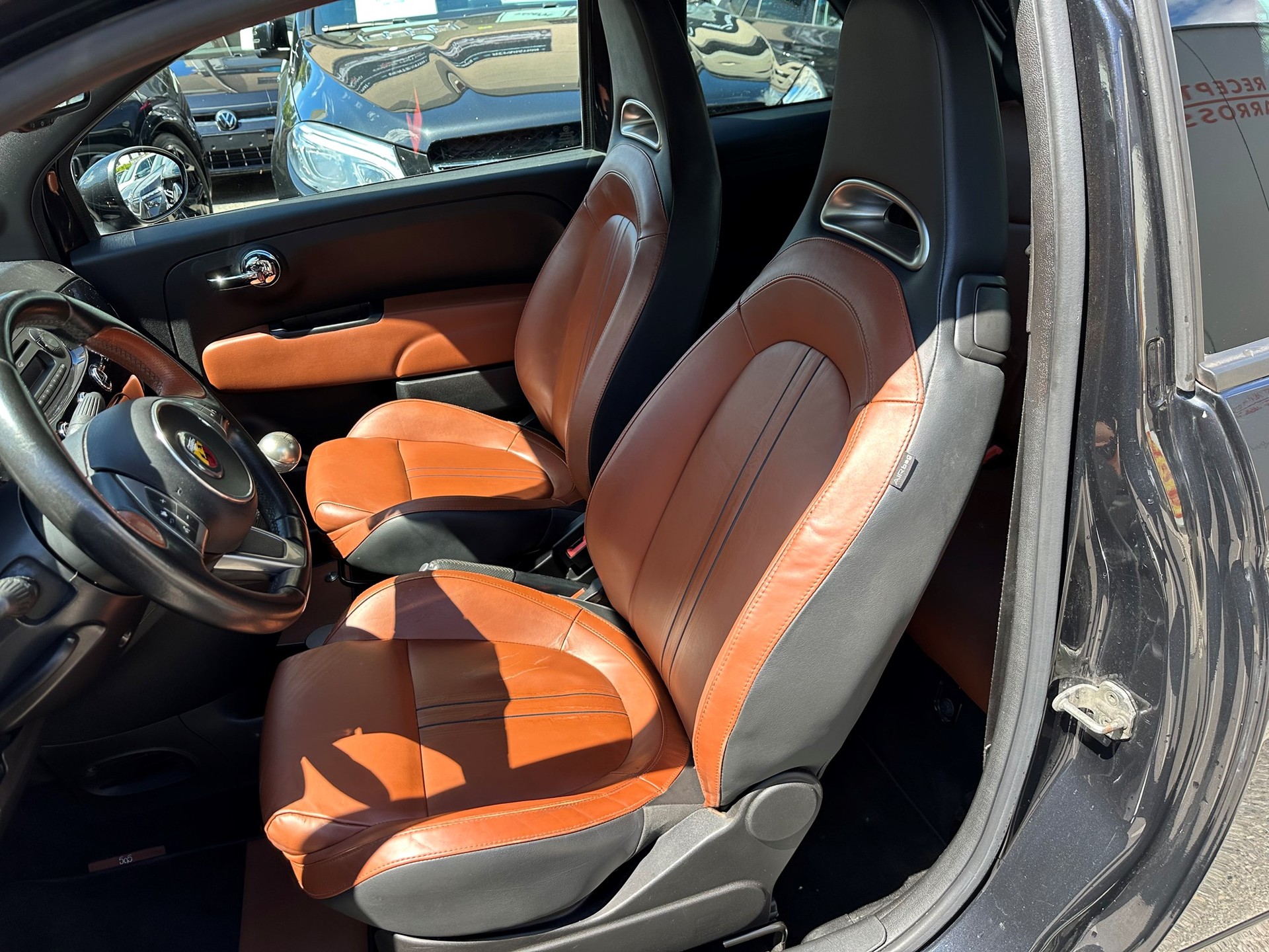FIAT 595 1.4 16V Turbo Abarth Turismo-image-8