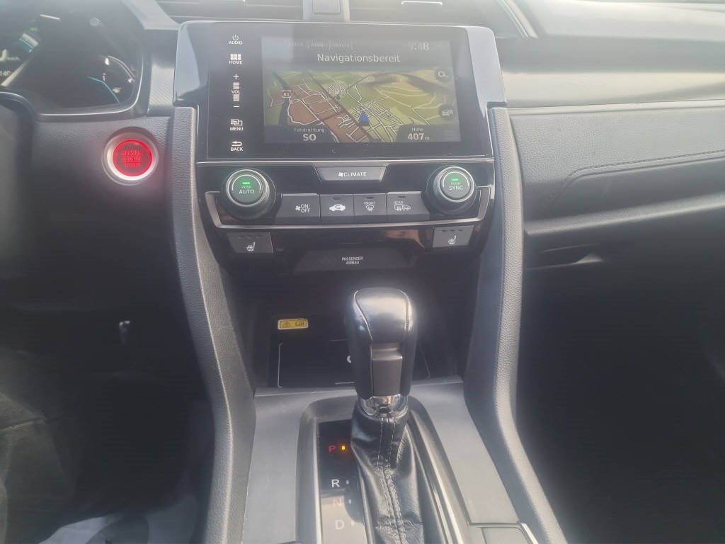HONDA Civic 1.5 VTEC Turbo Prestige-image-10