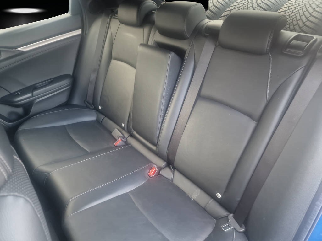 HONDA Civic 1.5 VTEC Turbo Prestige-image-9