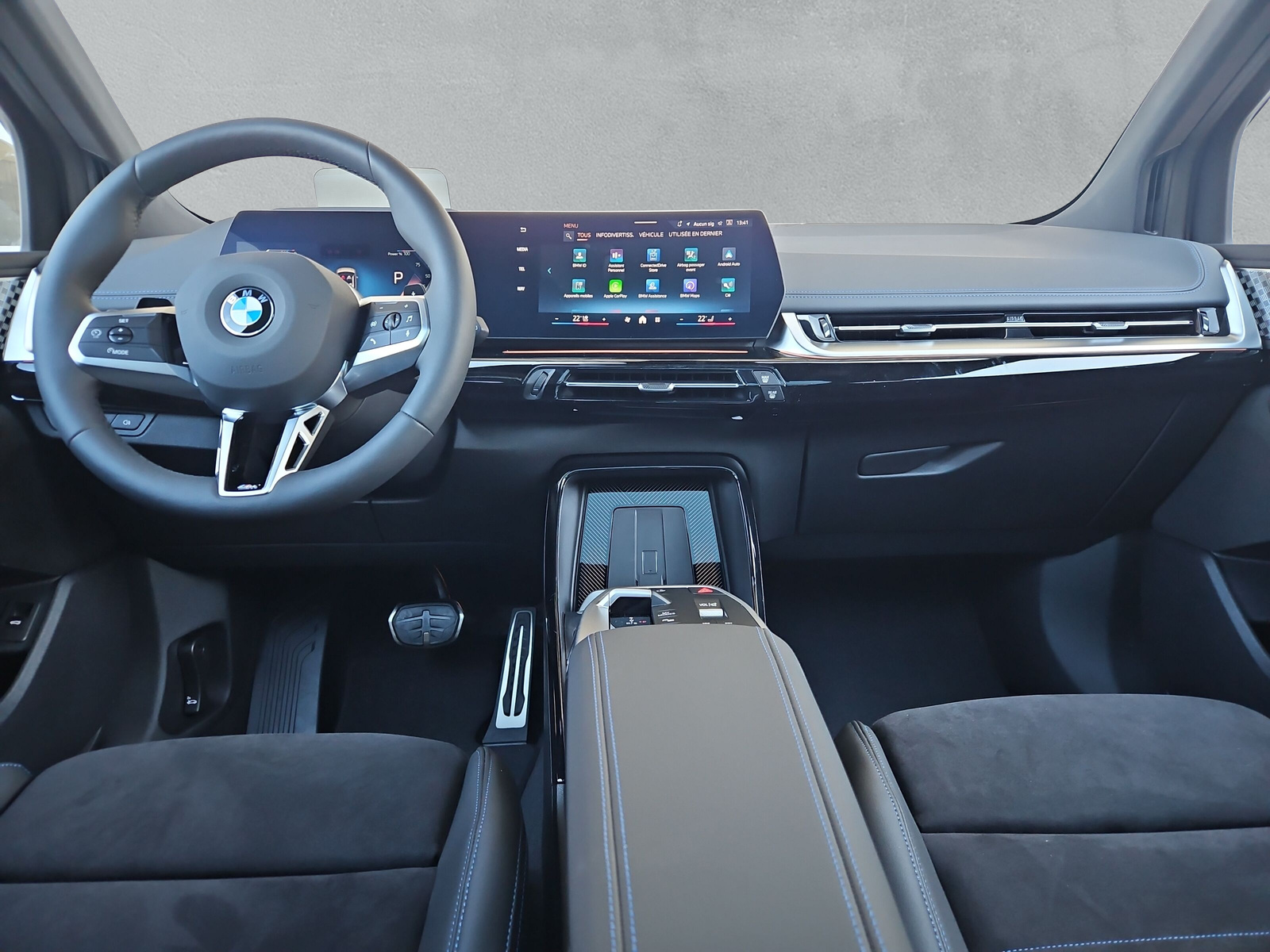 BMW 223i Active Tourer xDrive DKG-image-12