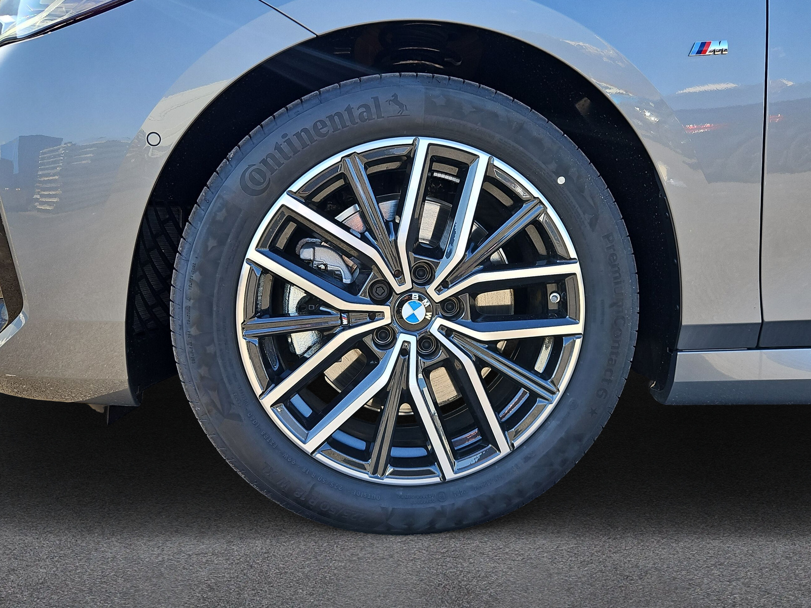 BMW 223i Active Tourer xDrive DKG-image-8