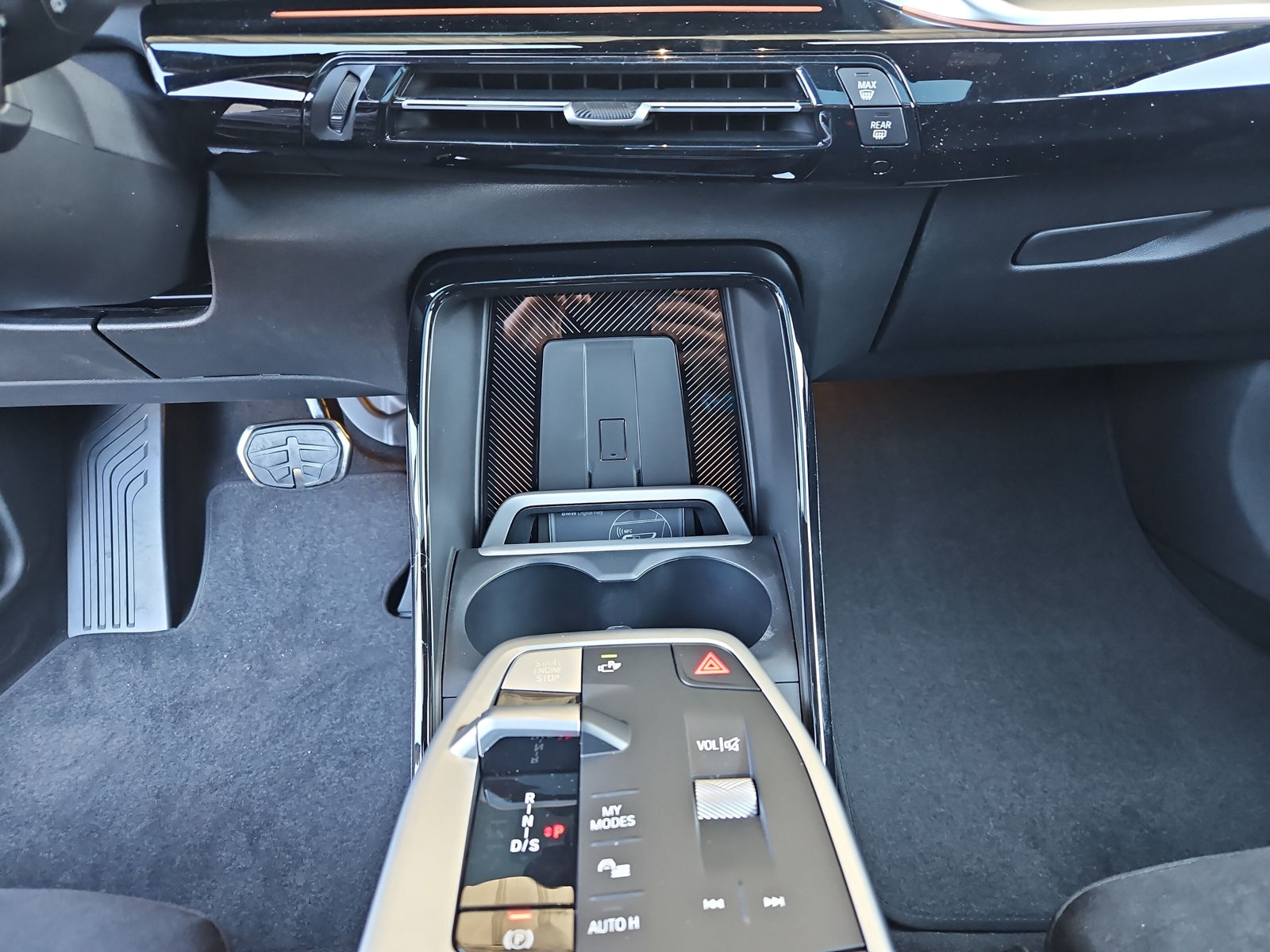 BMW 223i Active Tourer xDrive DKG-image-23