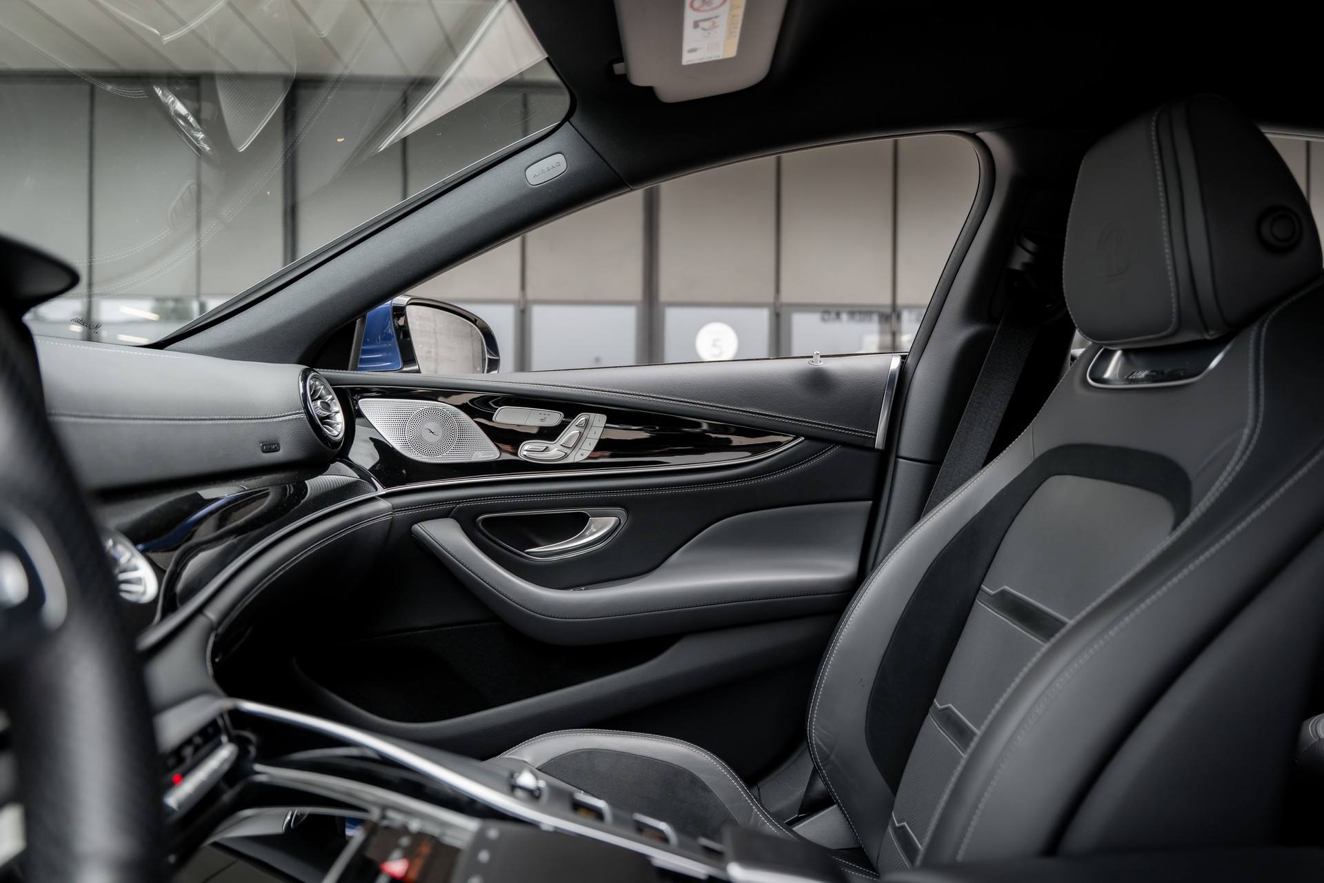 MERCEDES-BENZ AMG GT 4 63 S 4Matic+ Speedshift MCT-image-14