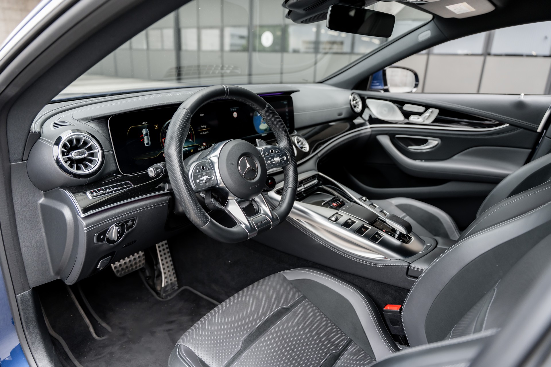 MERCEDES-BENZ AMG GT 4 63 S 4Matic+ Speedshift MCT-image-6