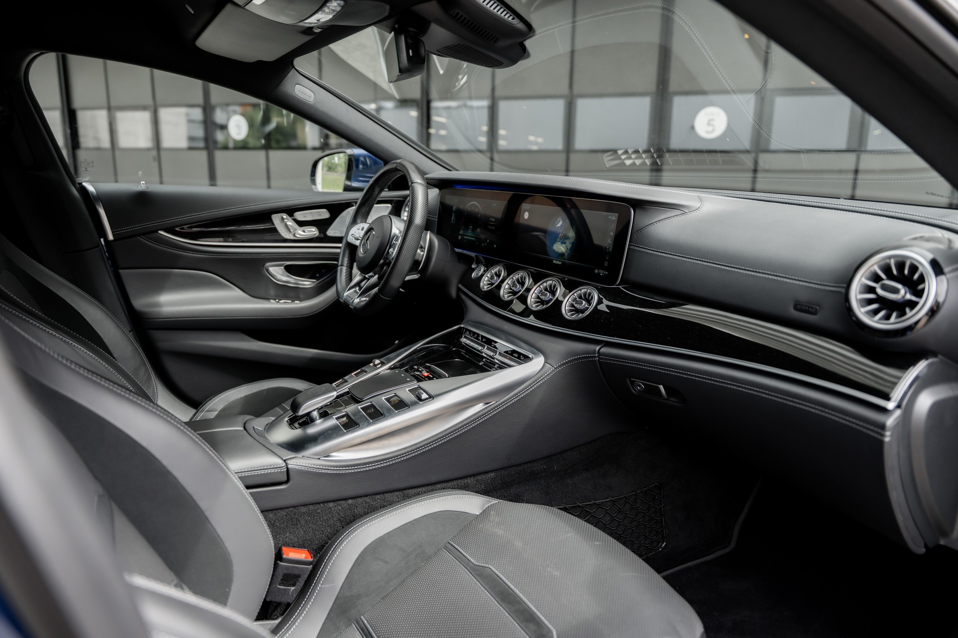 MERCEDES-BENZ AMG GT 4 63 S 4Matic+ Speedshift MCT-showroom-element-3