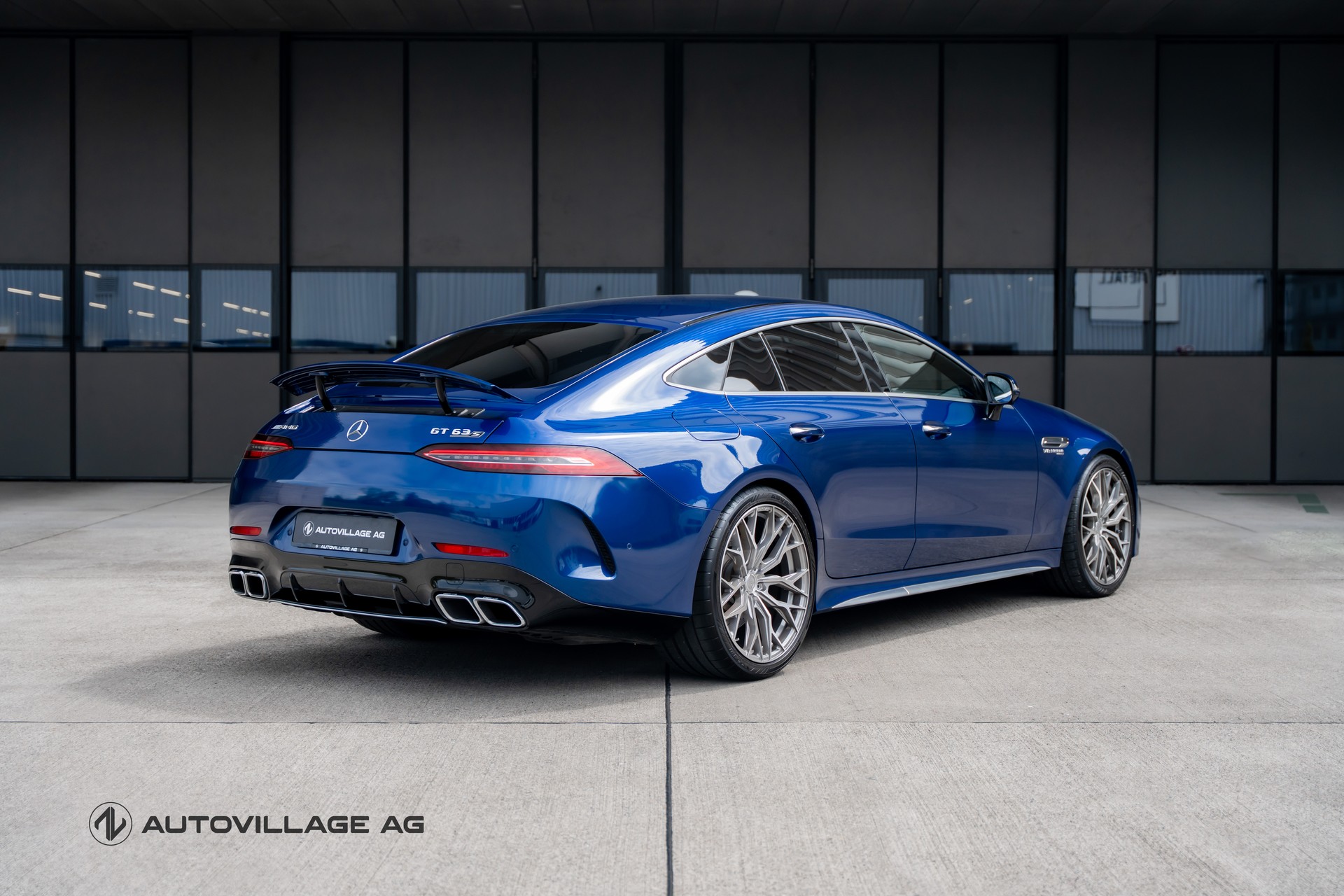 MERCEDES-BENZ AMG GT 4 63 S 4Matic+ Speedshift MCT-showroom-element-1