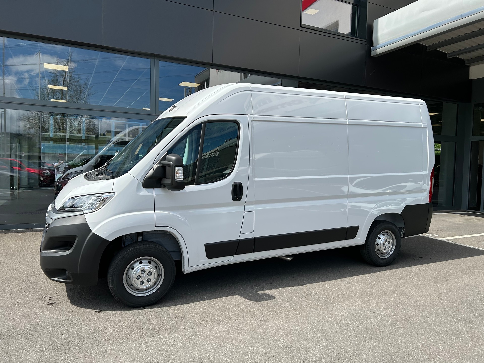 CITROEN Jumper 33 2.2 BlueHDi 120 L2H2-showroom-element-2