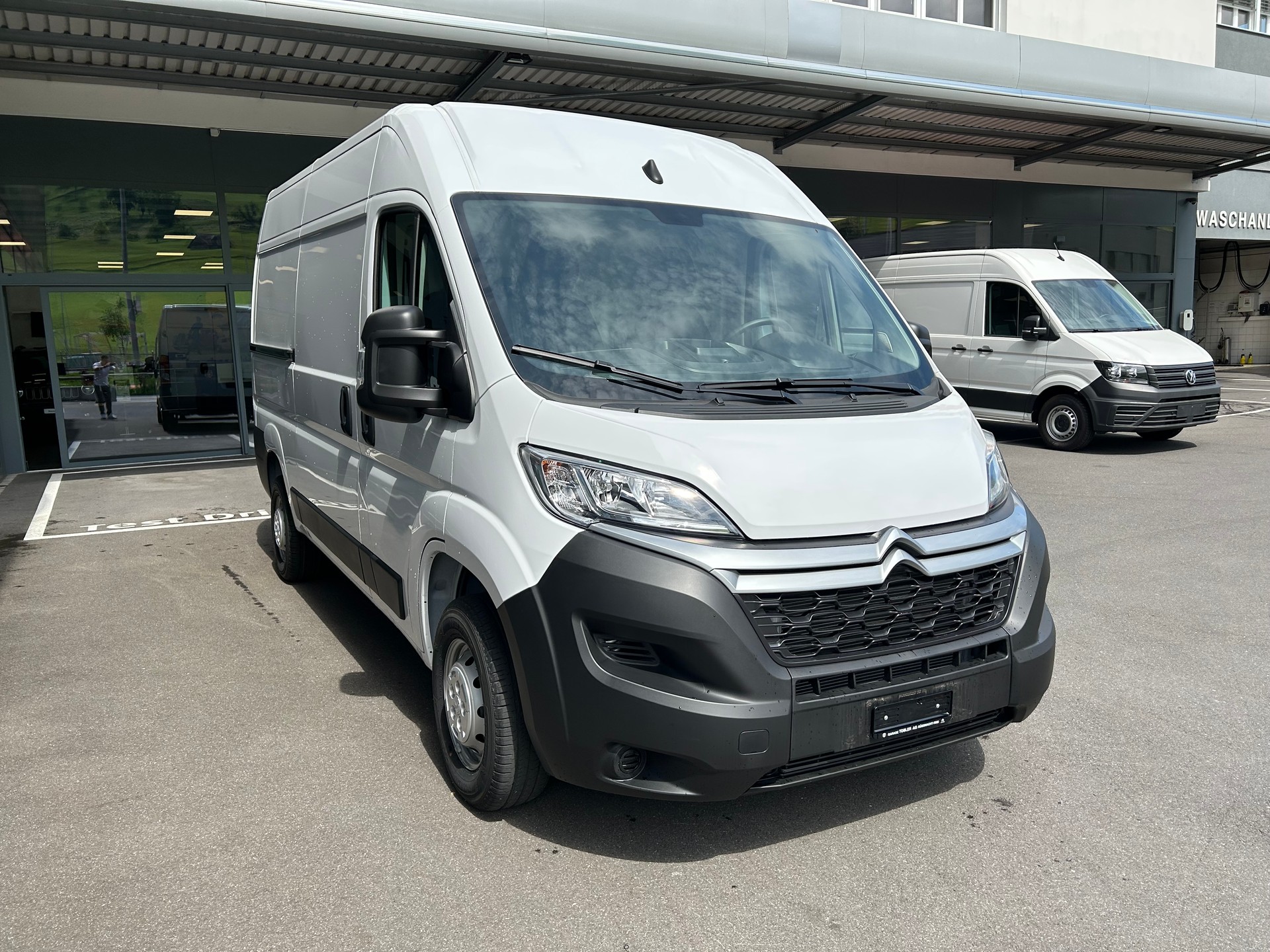 CITROEN Jumper 33 2.2 BlueHDi 120 L2H2-image-18