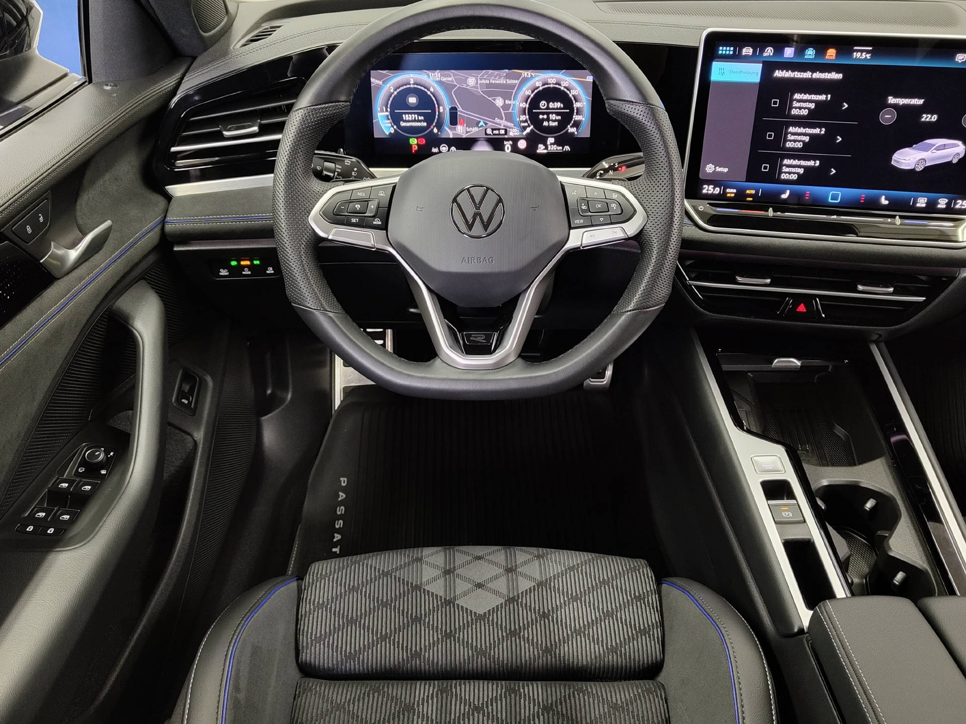 VW Passat Variant 2.0 TDI R-Line DSG 4motion-image-4