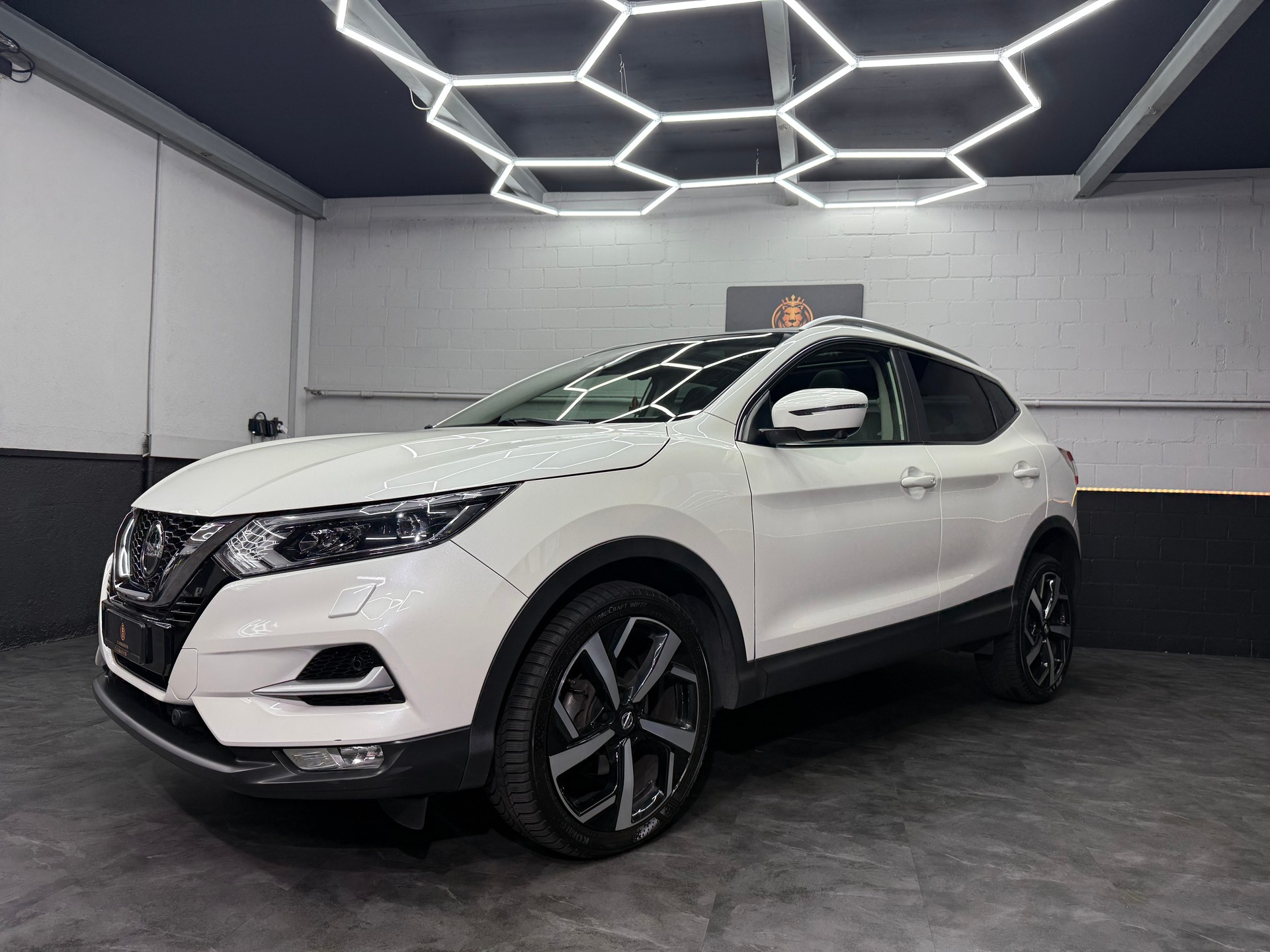 NISSAN Qashqai 1.7 dCi tekna Xtronic ALL-MODE 4x4-showroom-element-2