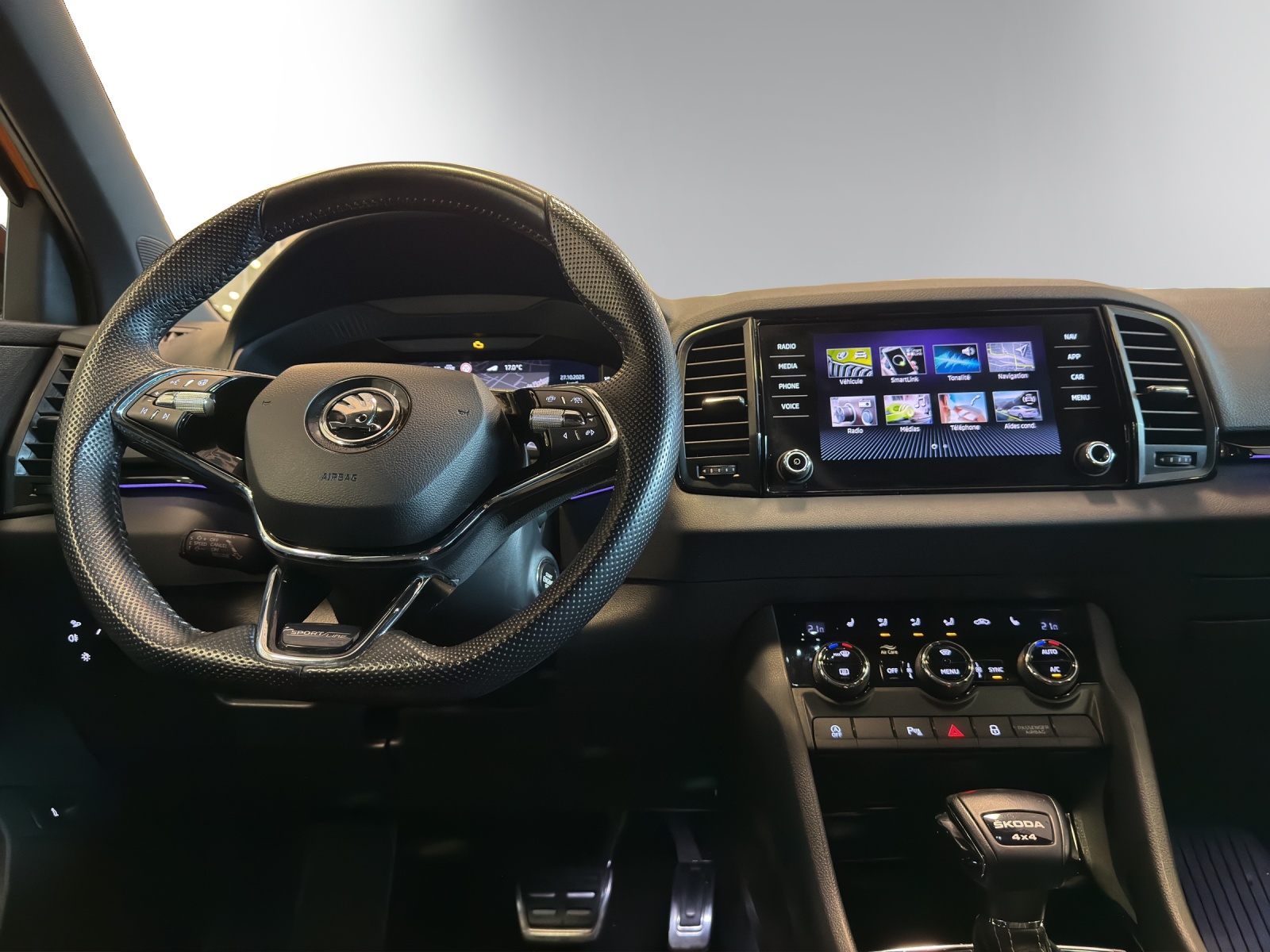 Image SKODA KAROQ Karoq 2.0 TDI CR Sport Line 4x4 DSG