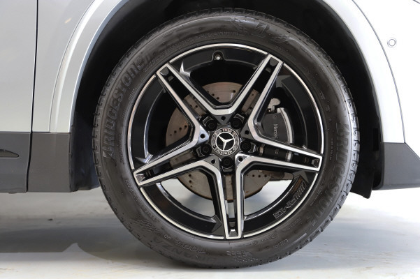 Image MERCEDES-BENZ GLA-220 GLA 220d 4Matic 8G-DCT