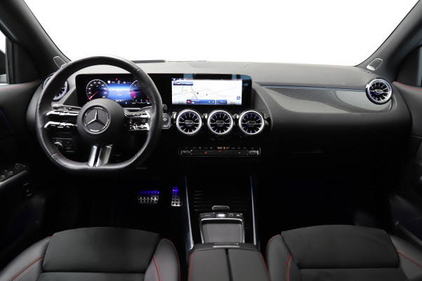 Image MERCEDES-BENZ GLA-220 GLA 220d 4Matic 8G-DCT