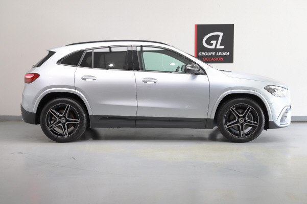 Image MERCEDES-BENZ GLA-220 GLA 220d 4Matic 8G-DCT