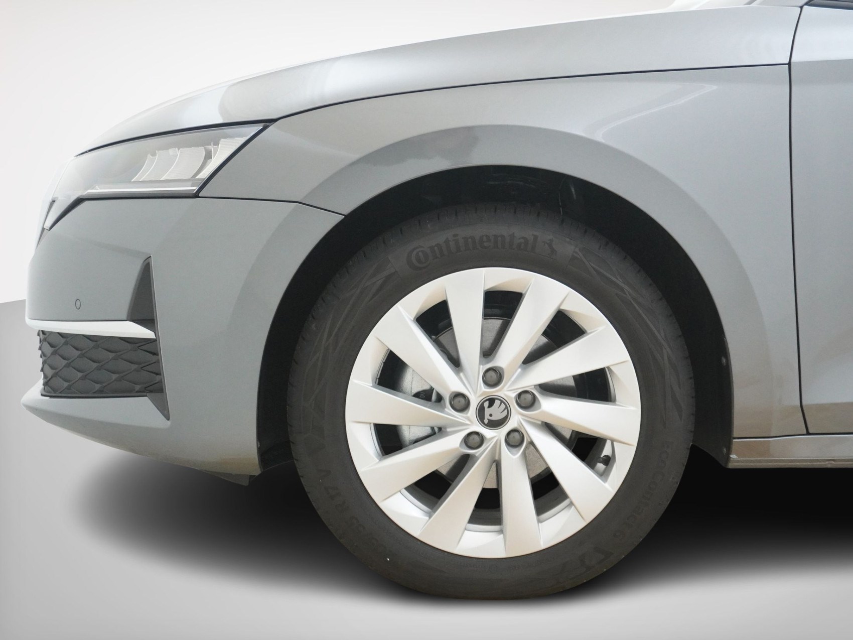 SKODA OCTAVIA 2.0 TDI Selection-Lodge DSG-image-9