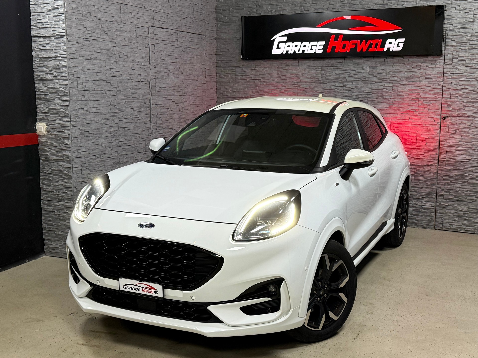 FORD Puma 1.0 MHEV Titanium X Automat