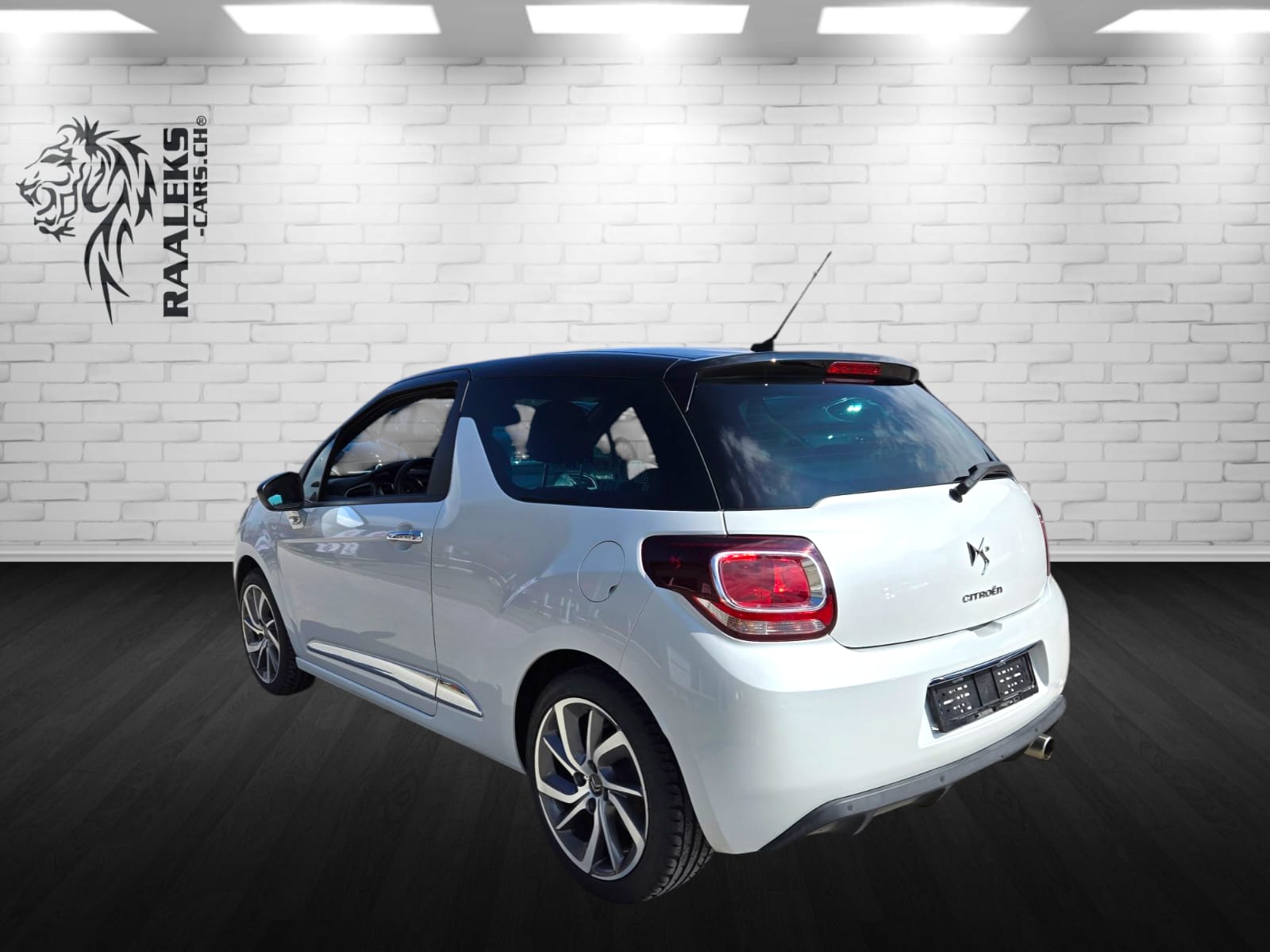 DS AUTOMOBILES DS3 1.2 VTi SO Irresistent-showroom-element-3