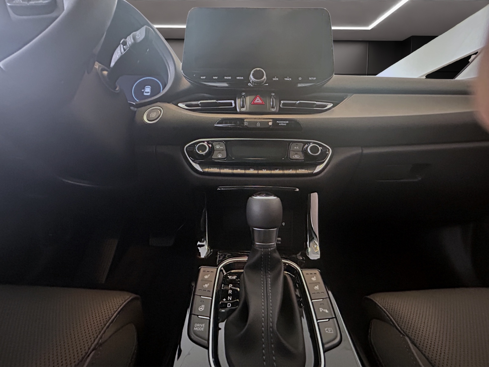 Image HYUNDAI I30 i30 1.5 T-GDi Vertex 48V MH DCT