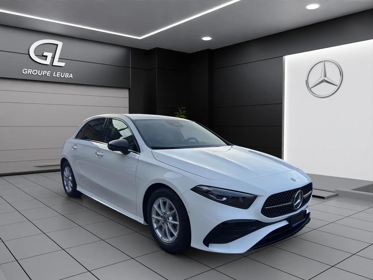 Image MERCEDES-BENZ A-200 A 200 Night Star 7G-DCT