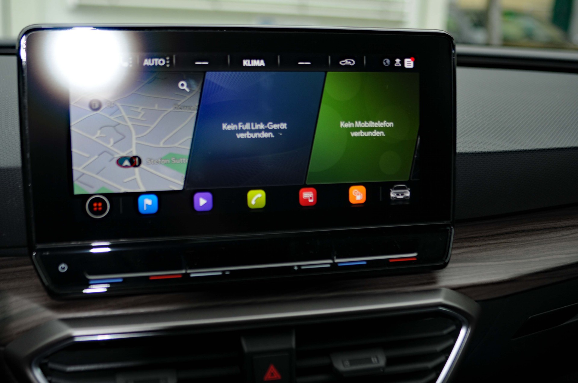 SEAT Leon ST 1.4 eHybrid pHEV Xcellence-image-15