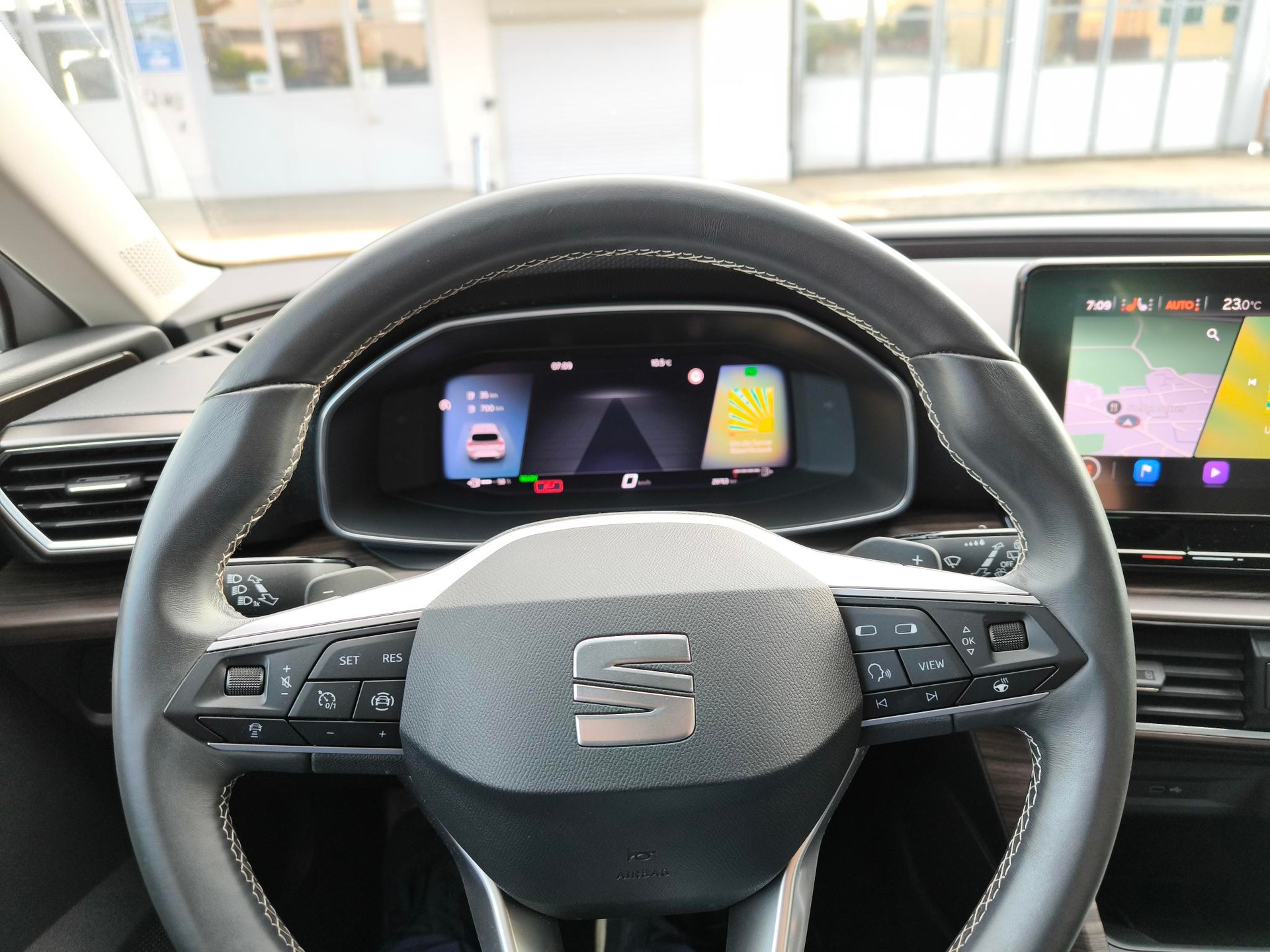 SEAT Leon ST 1.4 eHybrid pHEV Xcellence-image-5