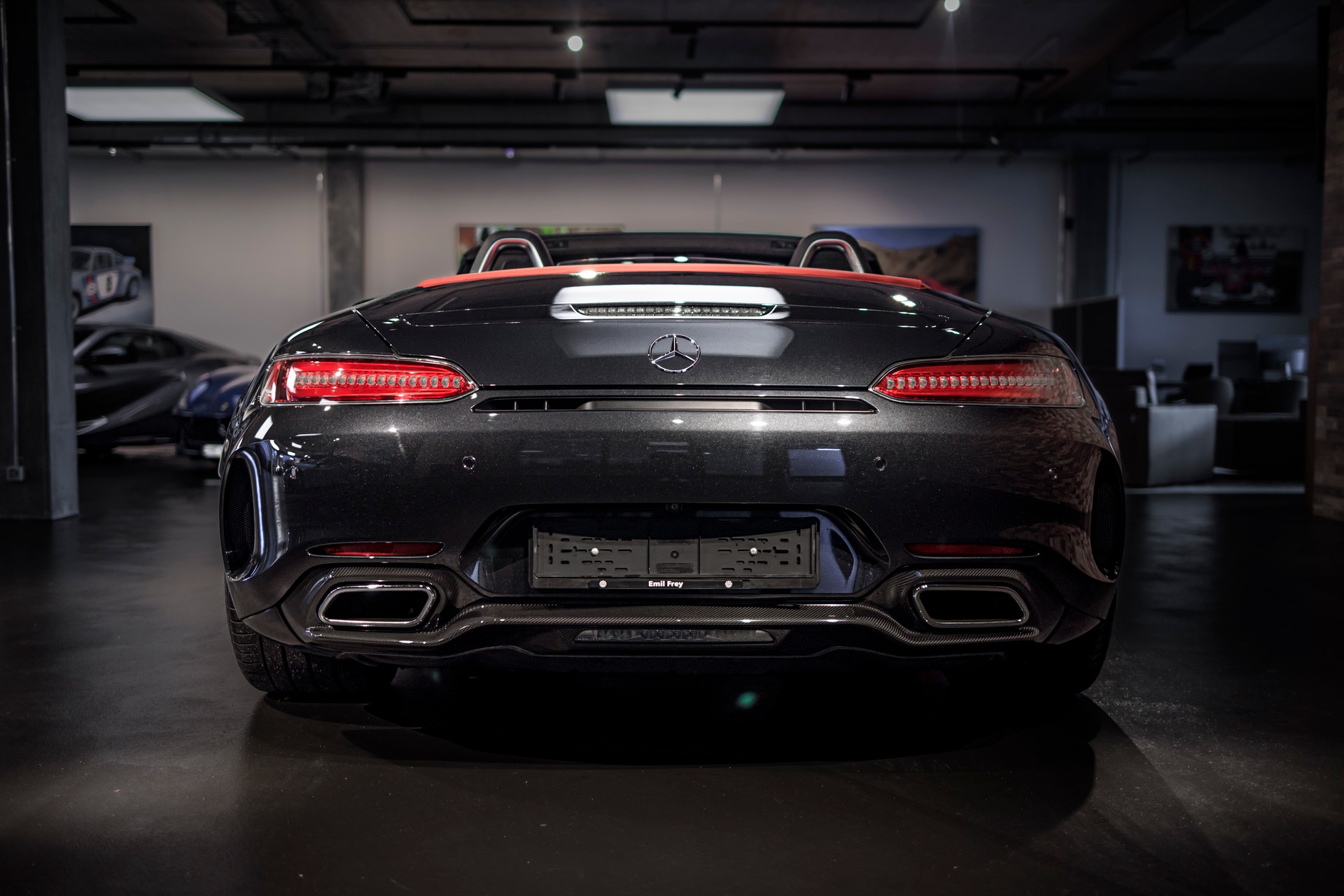 MERCEDES-BENZ AMG GT C Roadster Speedshift DCT-image-4