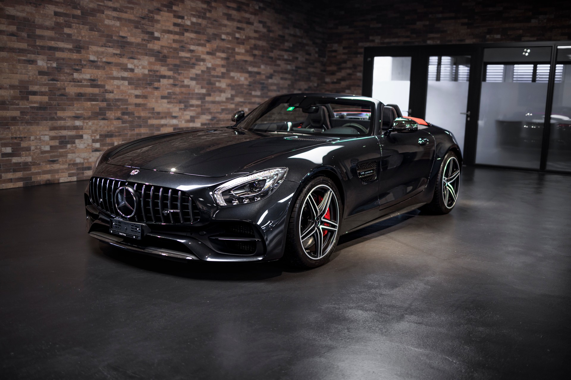 MERCEDES-BENZ AMG GT C Roadster Speedshift DCT-image-0