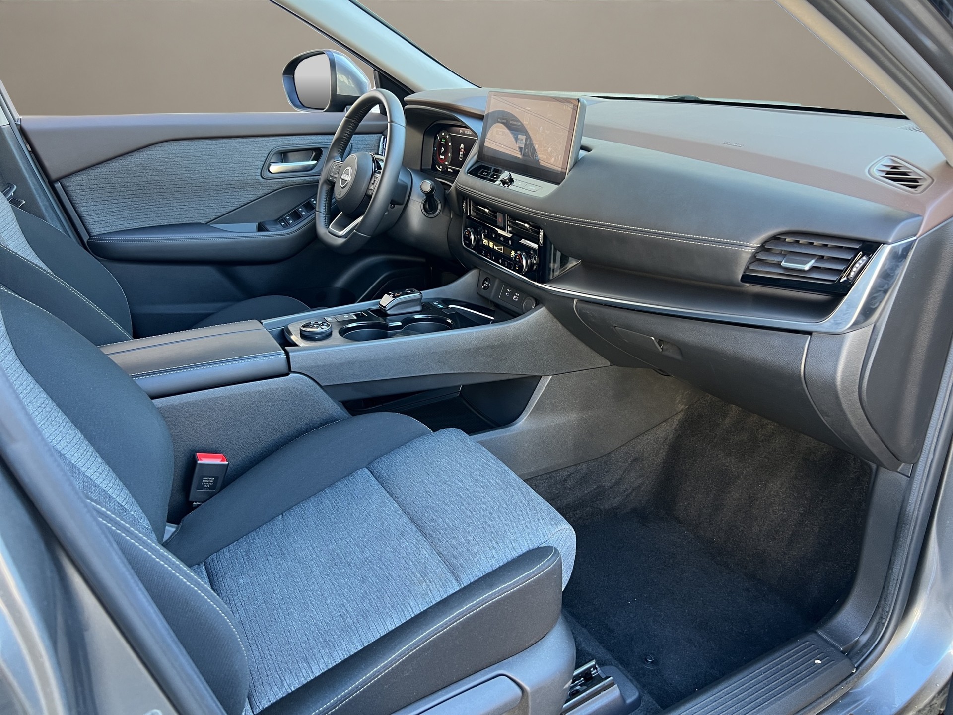 NISSAN X-Trail 1.5 VC-T e-Power 4WD 7 Sitze N-Connecta-image-11
