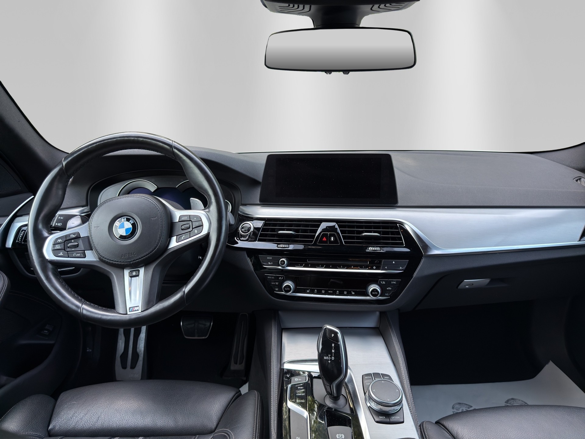 BMW 520d xDrive Touring Steptronic-image-8