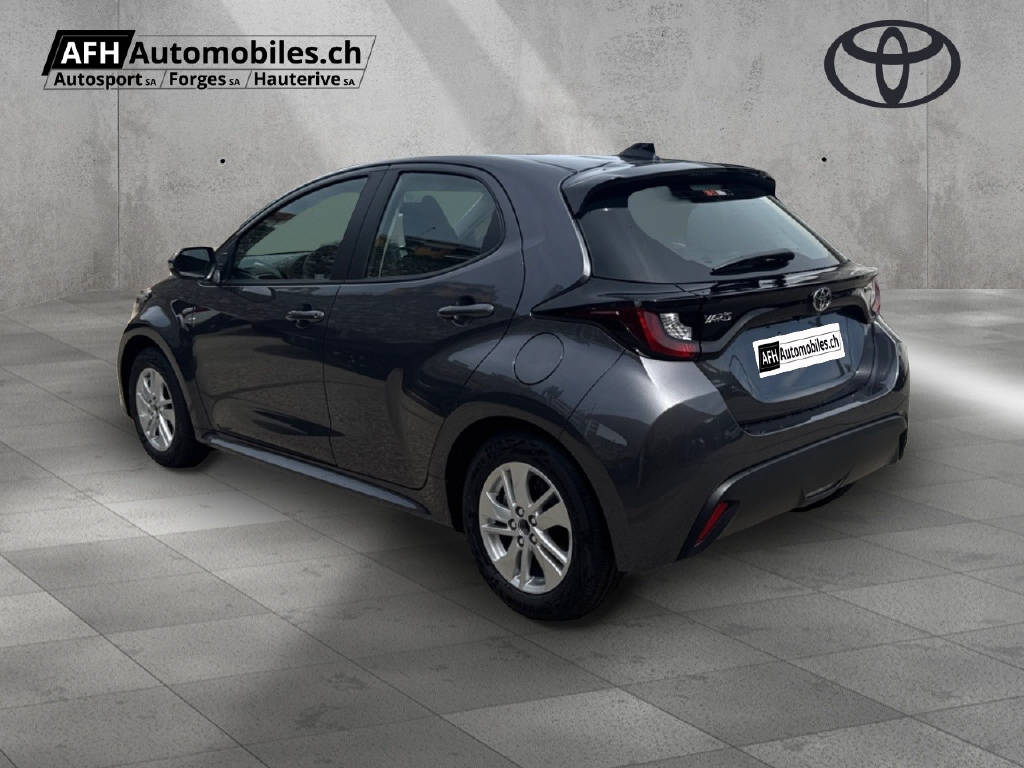 TOYOTA Yaris 1.5 VVT-i HSD Comfort-showroom-element-2