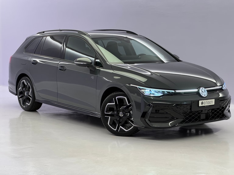 Golf VIII Variant 1.5 eTSI R-Line DSG