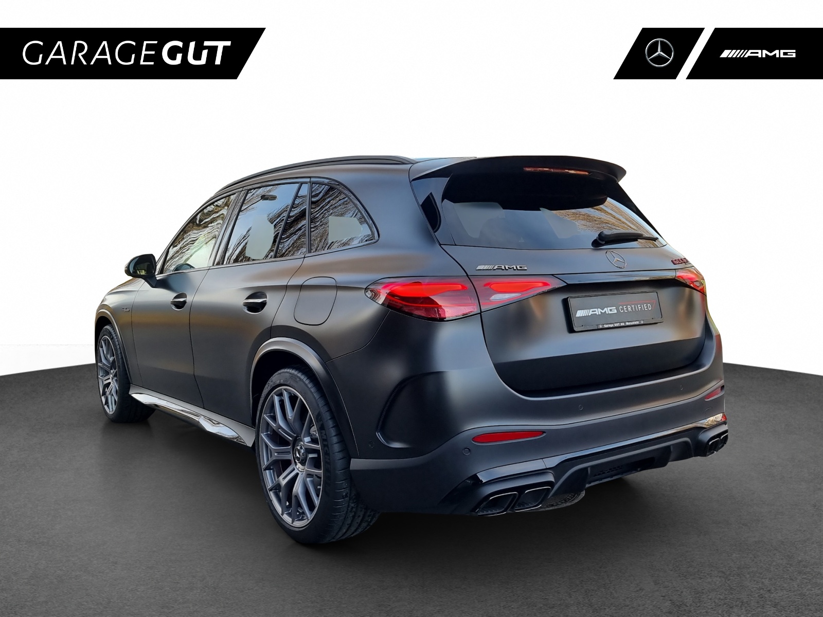 MERCEDES-BENZ GLC AMG 63 S e Perf. Exe.-showroom-element-2