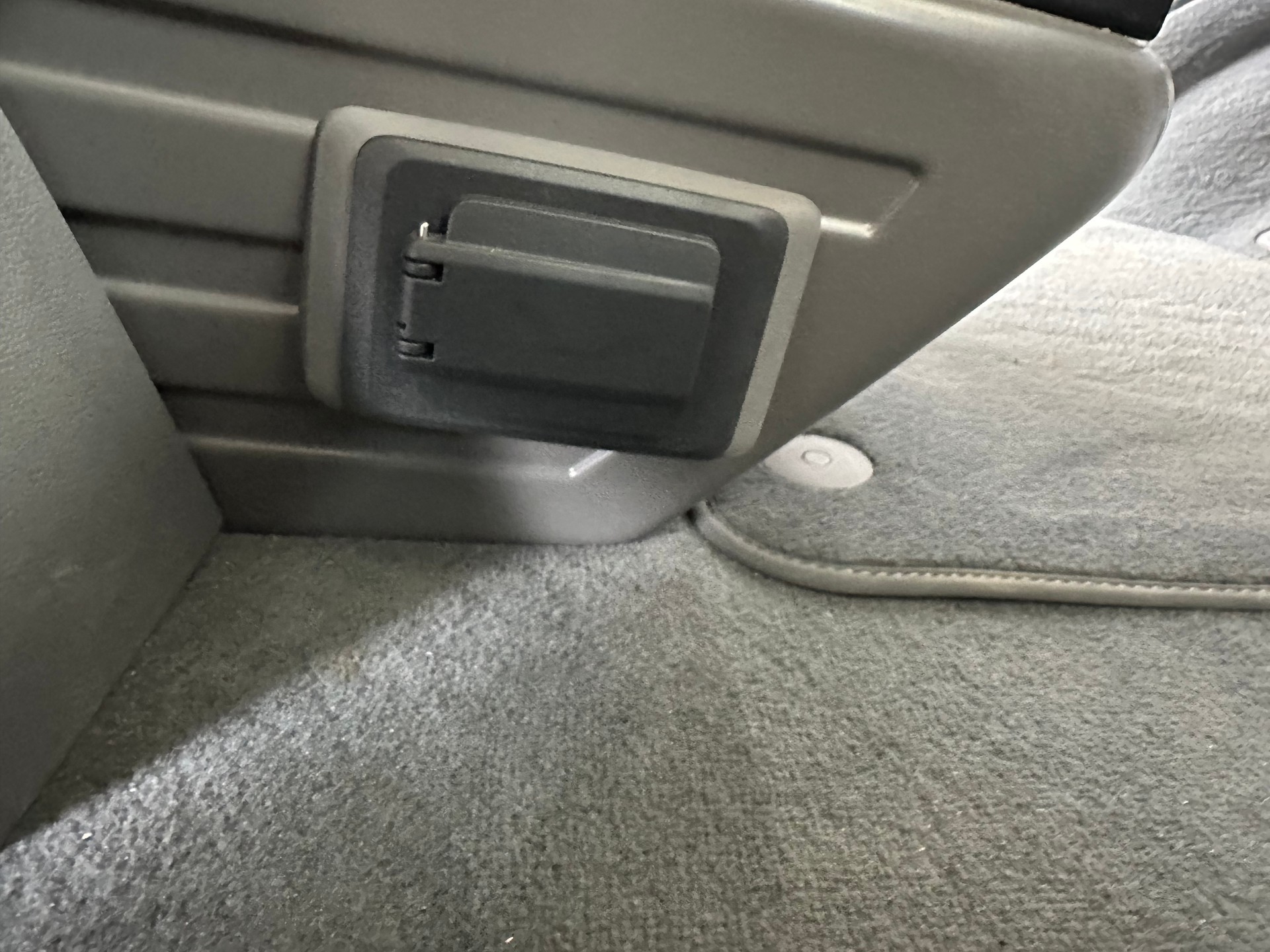 VW T6.1 California OCEAN 2.0 Bi-TDI Bully DSG-image-14