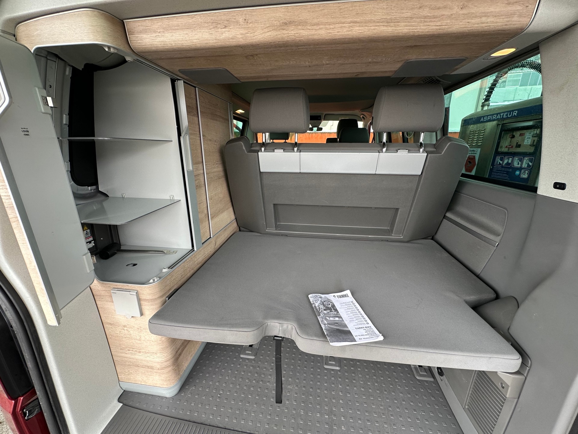 VW T6.1 California OCEAN 2.0 Bi-TDI Bully DSG-image-4