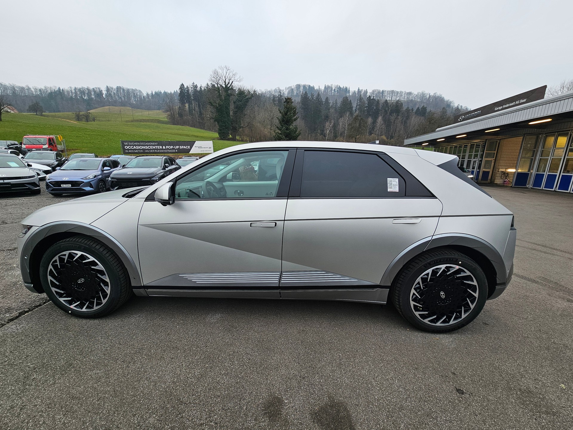 HYUNDAI Ioniq 5 77kWh Vertex 4WD-showroom-element-3